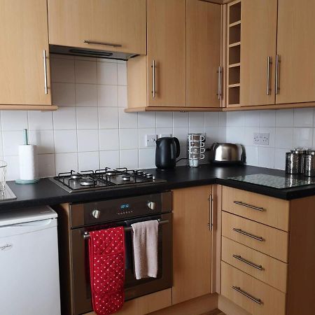 Coastal Escape Deal - 2 Bedroom House -Short Lets & Serviced Accommodation Esterno foto