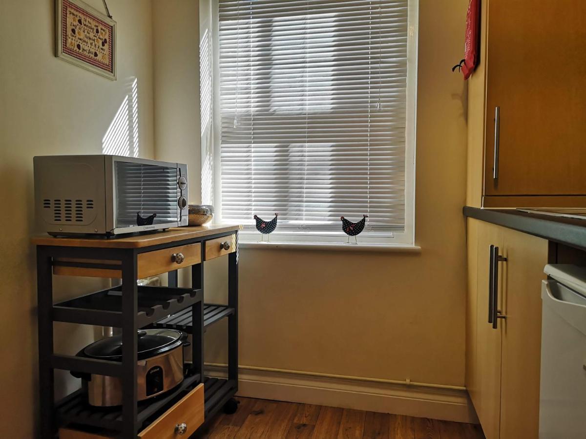 Coastal Escape Deal - 2 Bedroom House -Short Lets & Serviced Accommodation Esterno foto